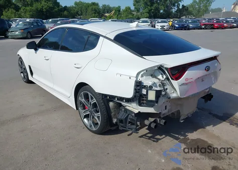 2018 Kia Stinger Gt2 из США, поврежденный, VIN KNAE55LC9J6036274